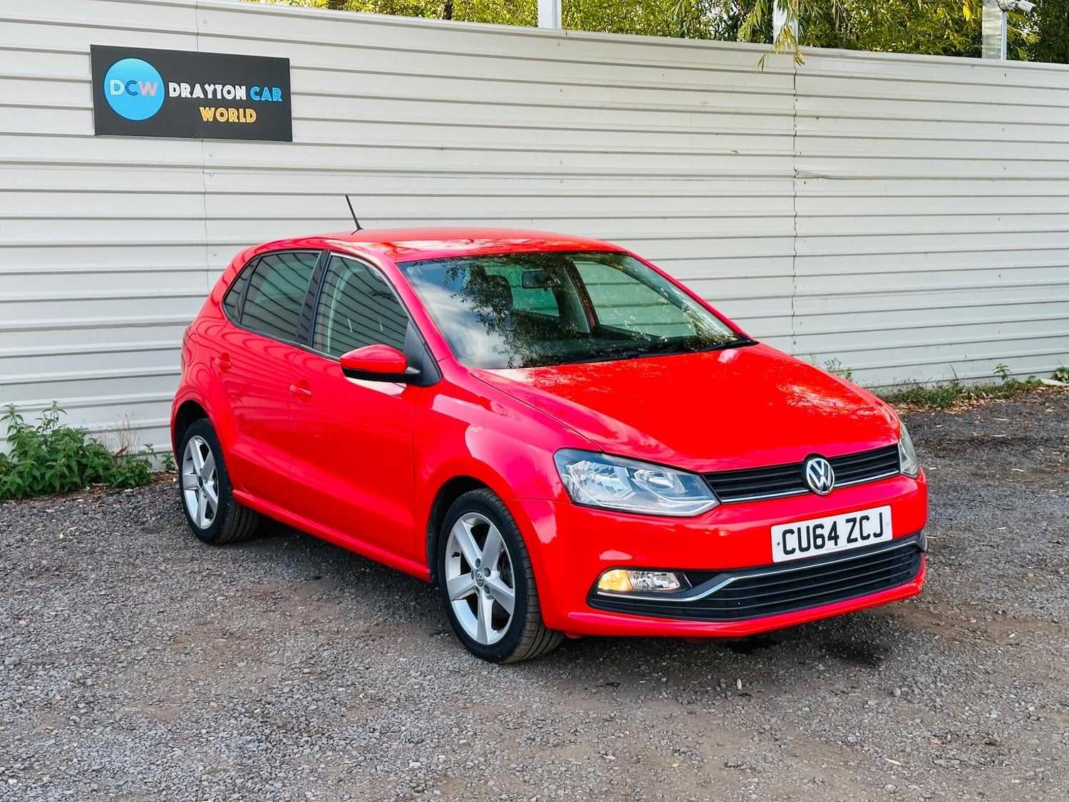 Volkswagen Polo 2014 - Cars in Hillingdon