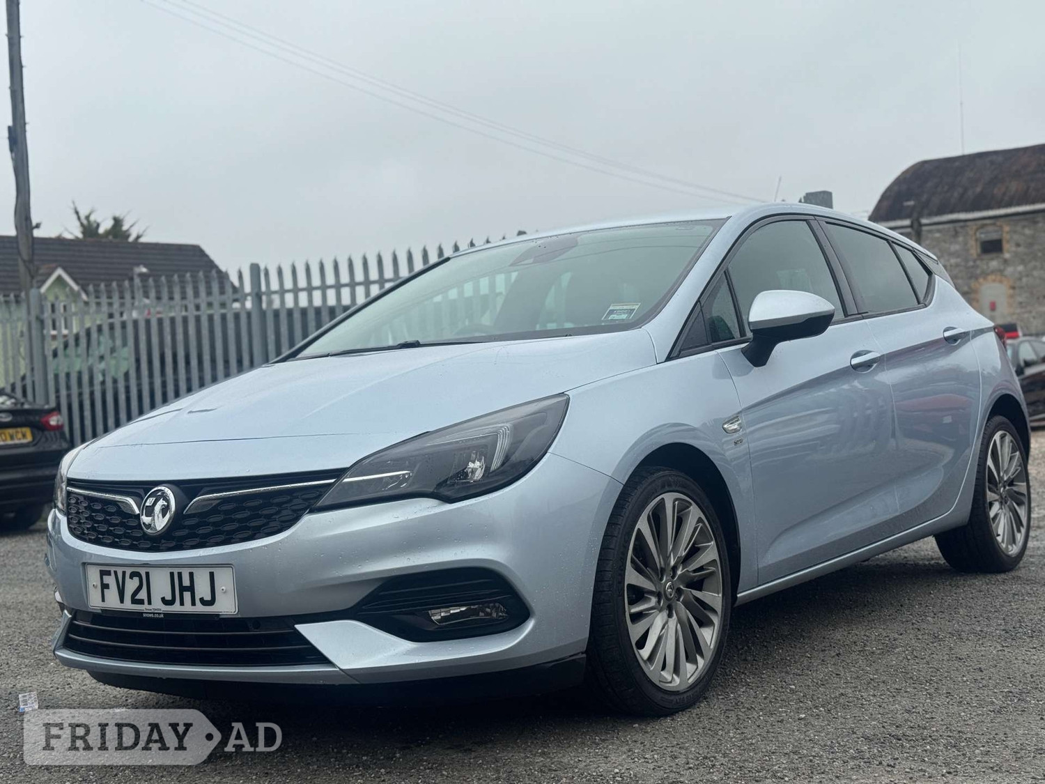 [ berth ]Vauxhall Astra