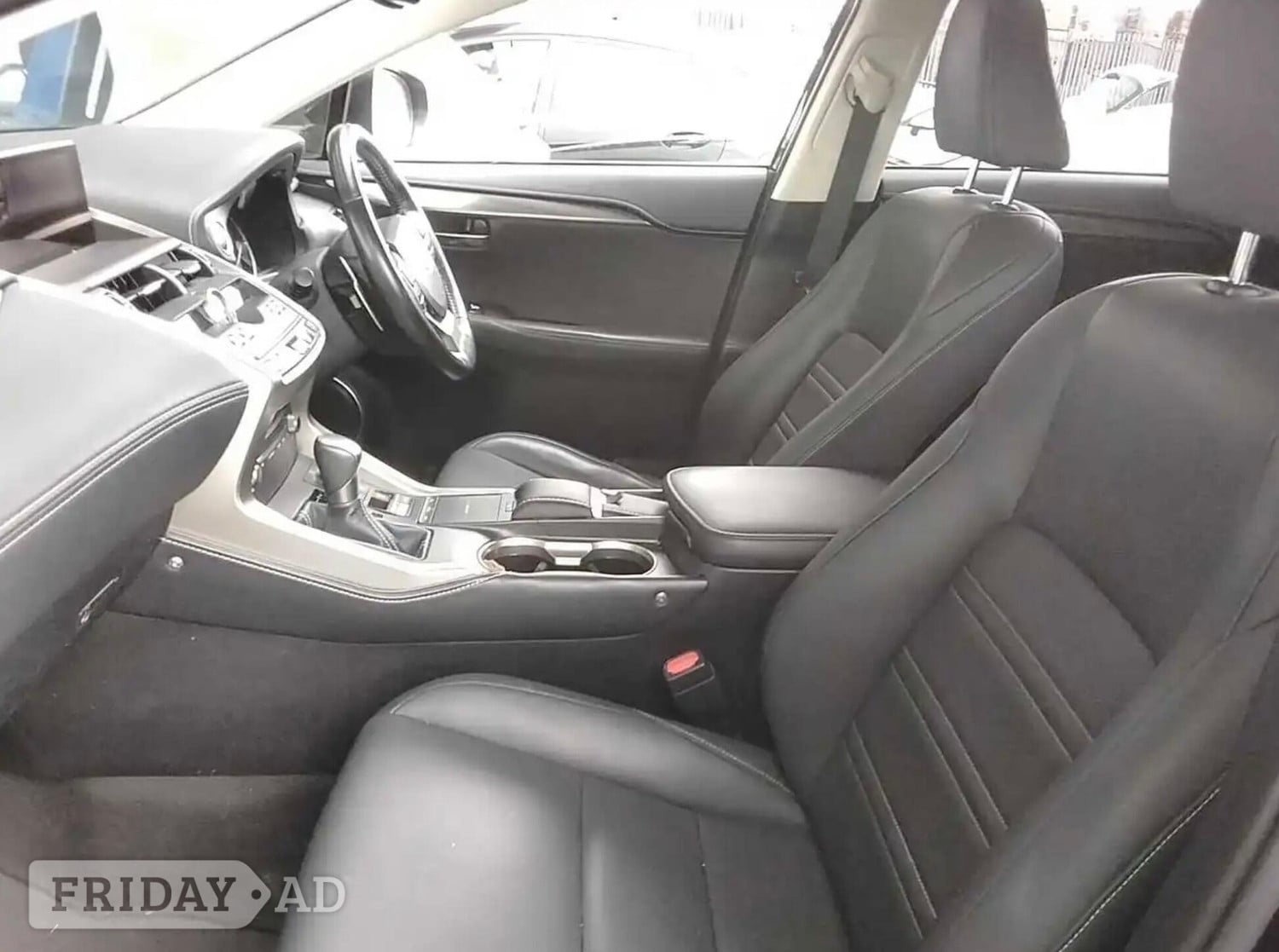 [ berth ]Lexus NX