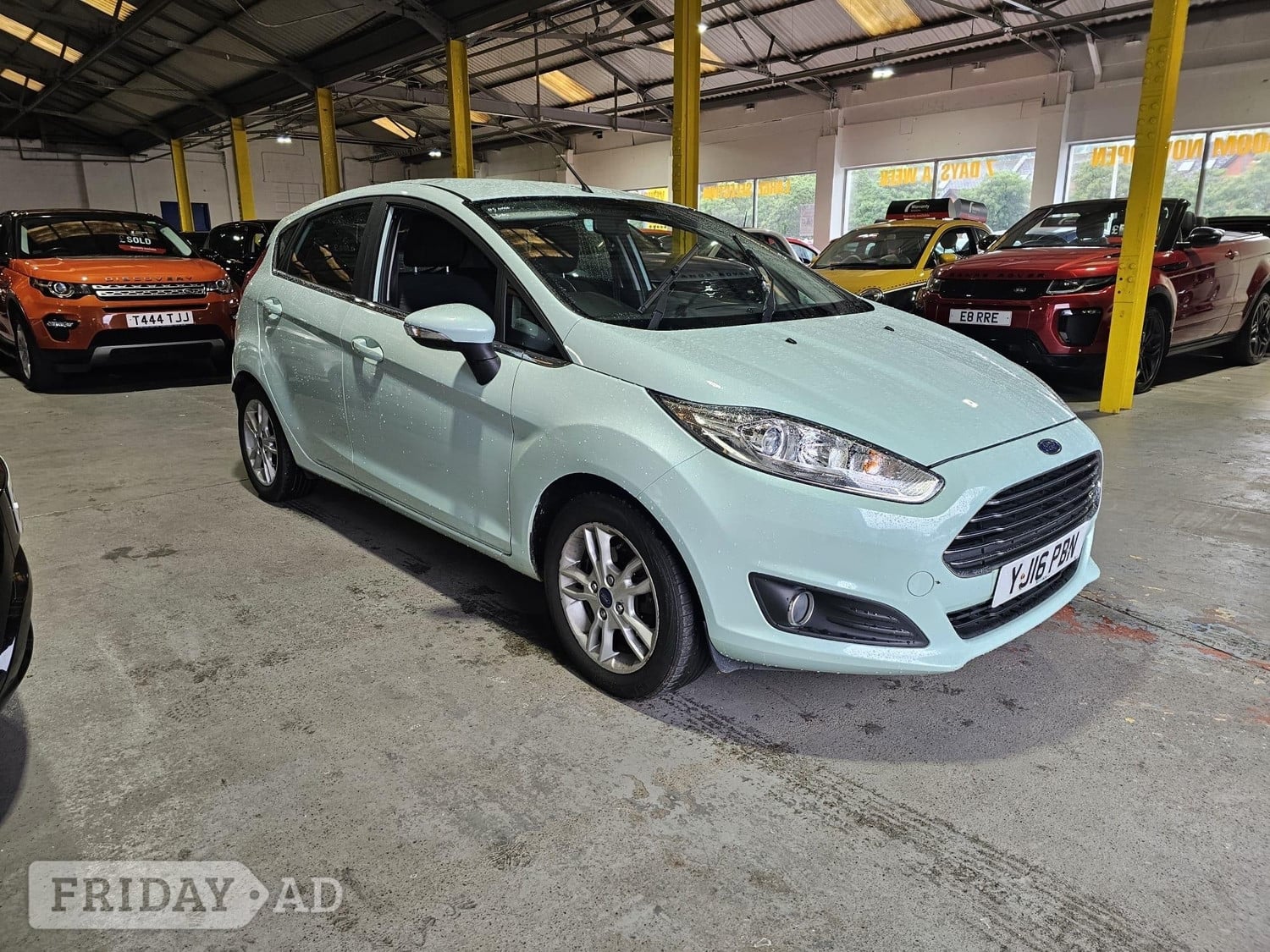 Ford Fiesta 2016 in Pontypridd