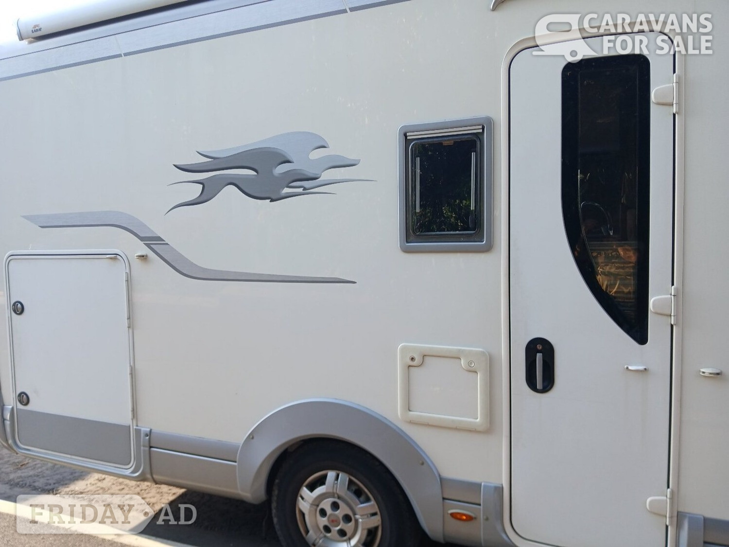 Laika Kreos 4010 2014 for sale - Motorhomes & Caravans