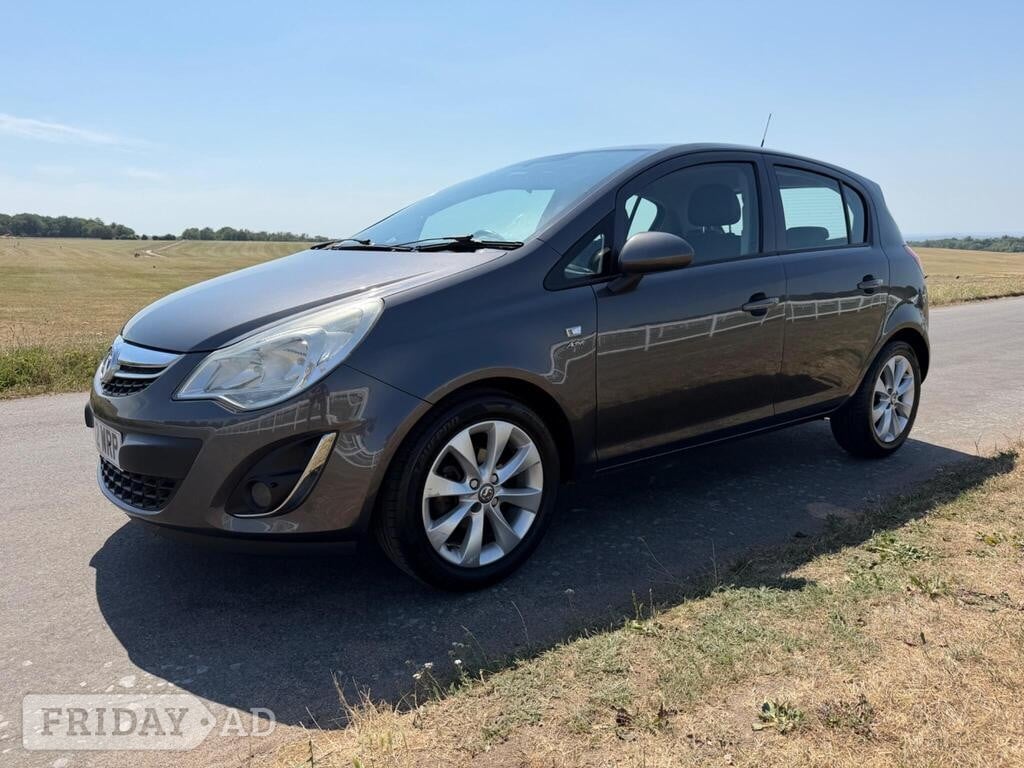Vauxhall Corsa 2012 - Cars in Epsom