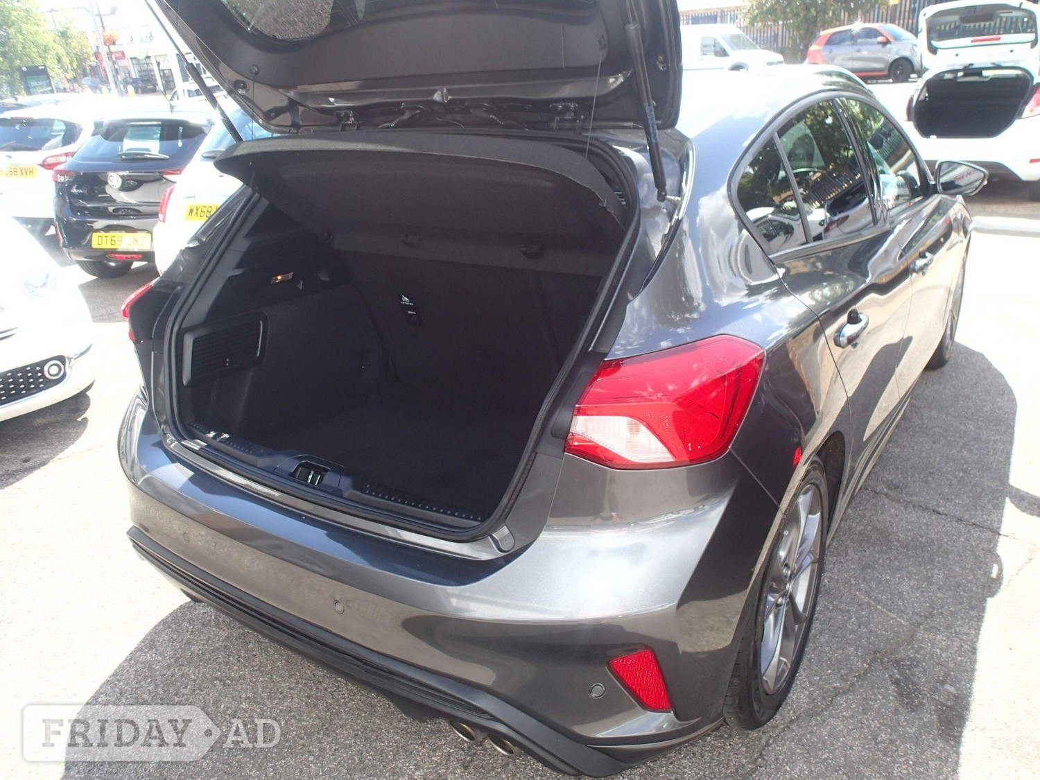 Ford Focus 2019 - Cars