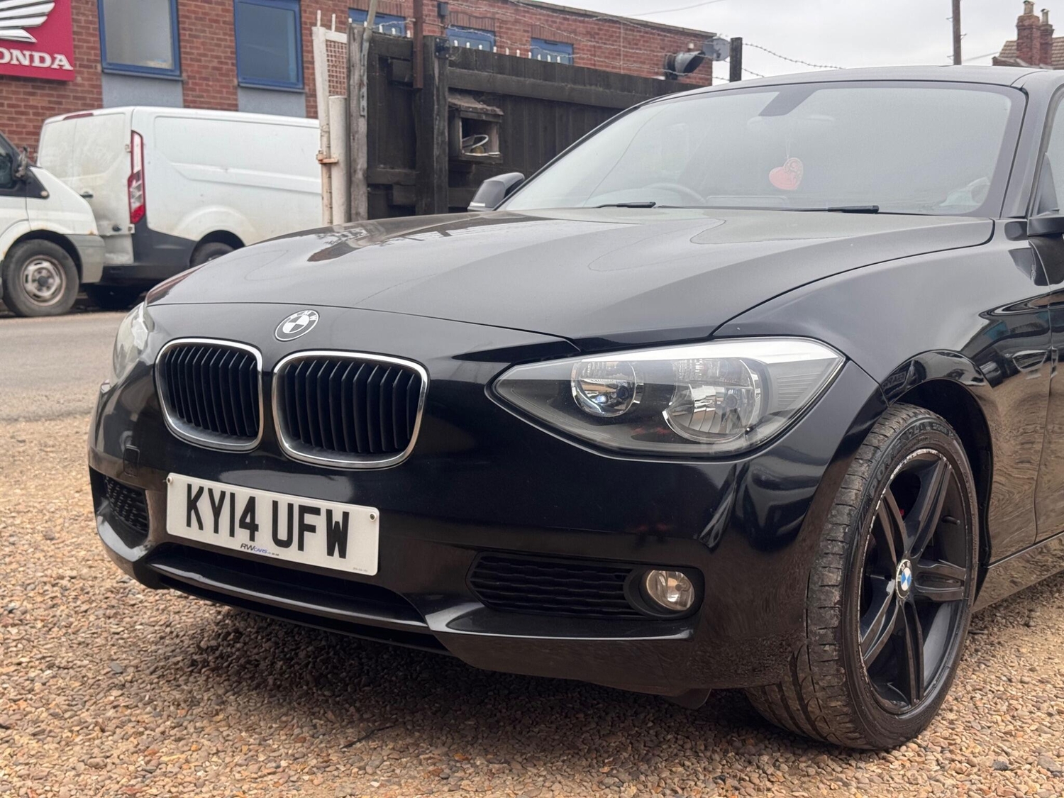 [ berth ]BMW 1 Series