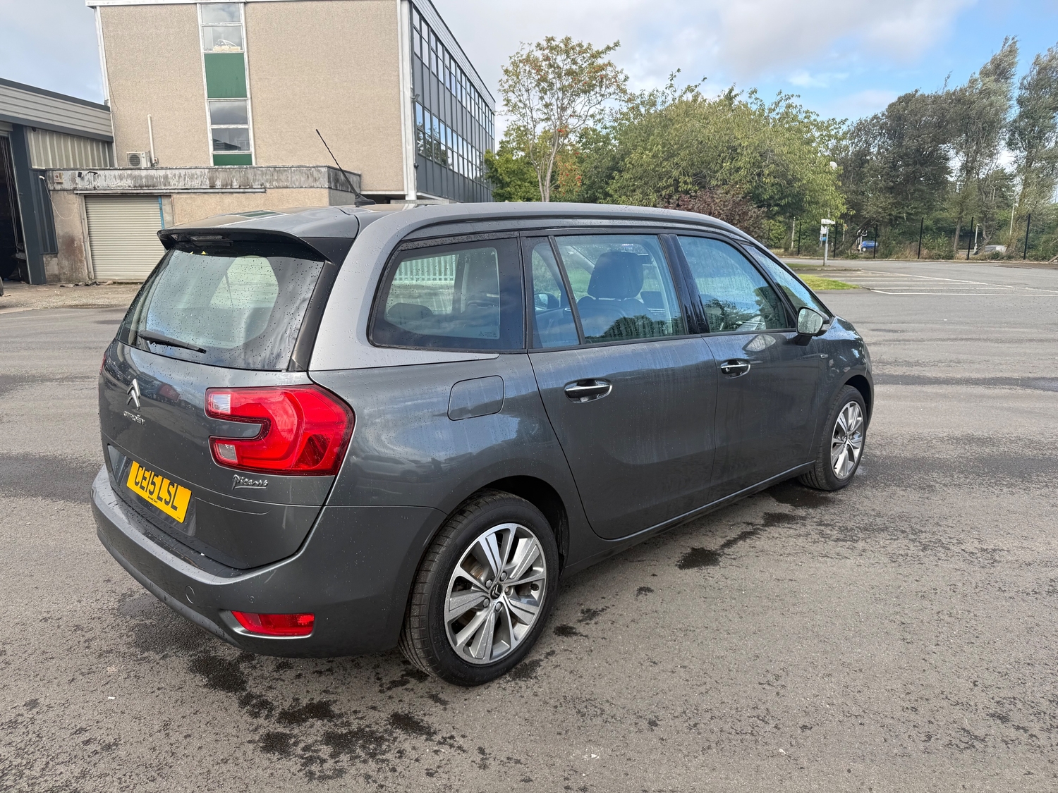 [ berth ]Citroen Grand C4 Picasso