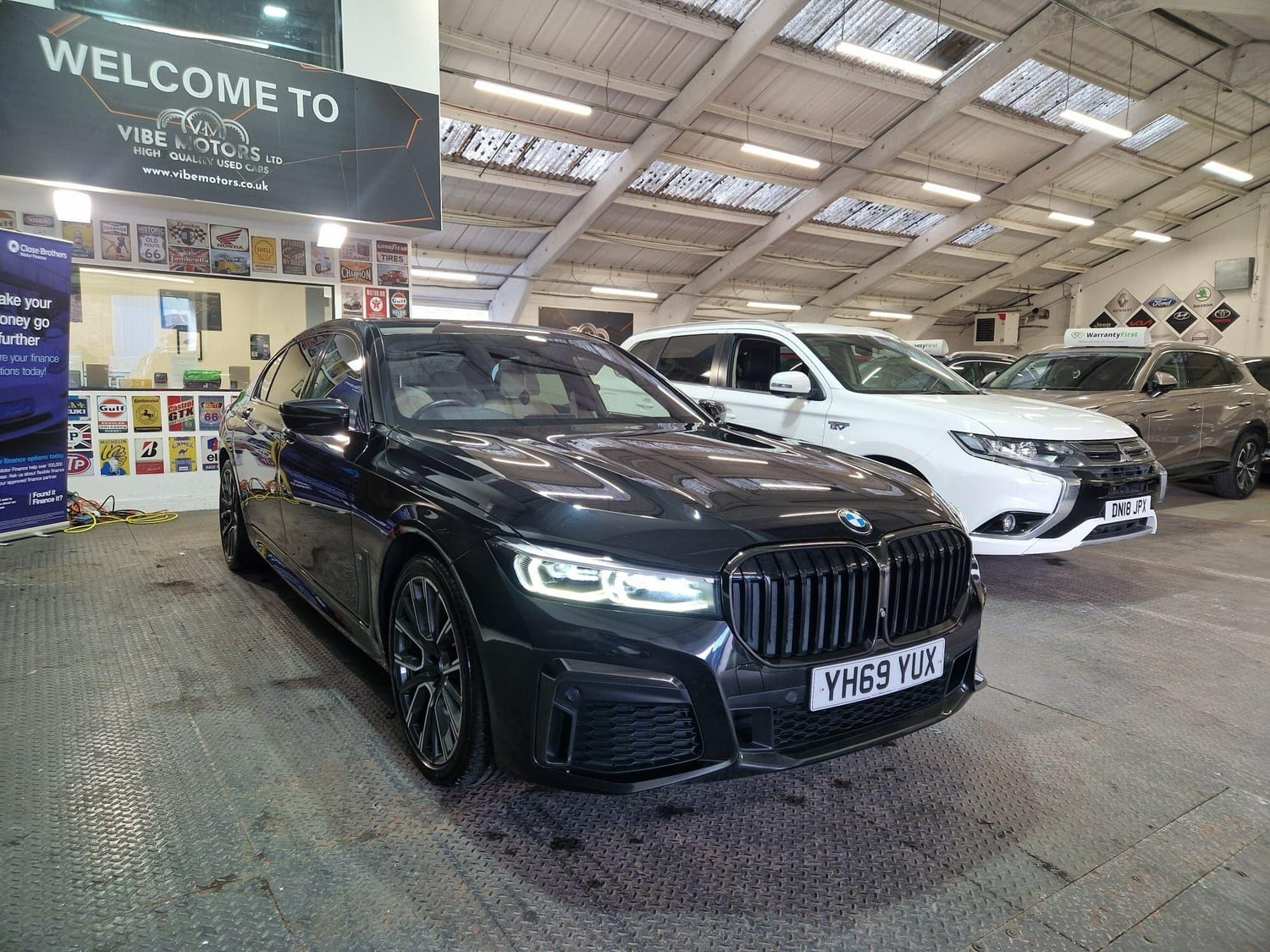 BMW 7 Series 2019 - Cars