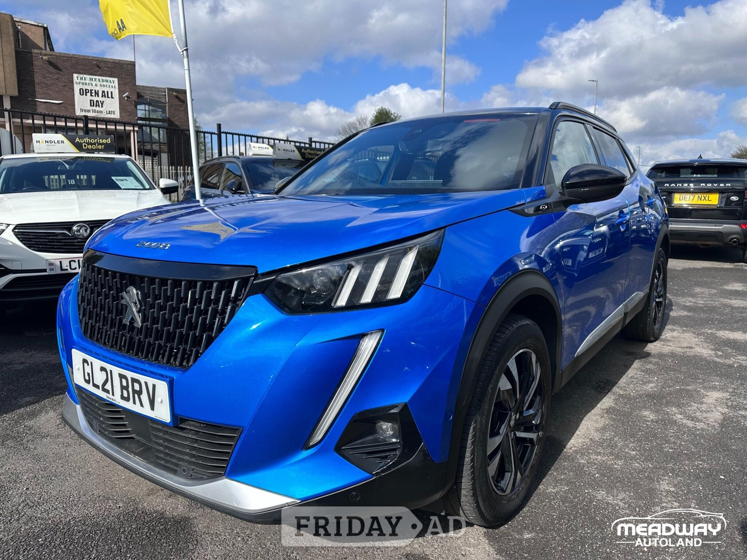 Peugeot 2008 2021 - Cars