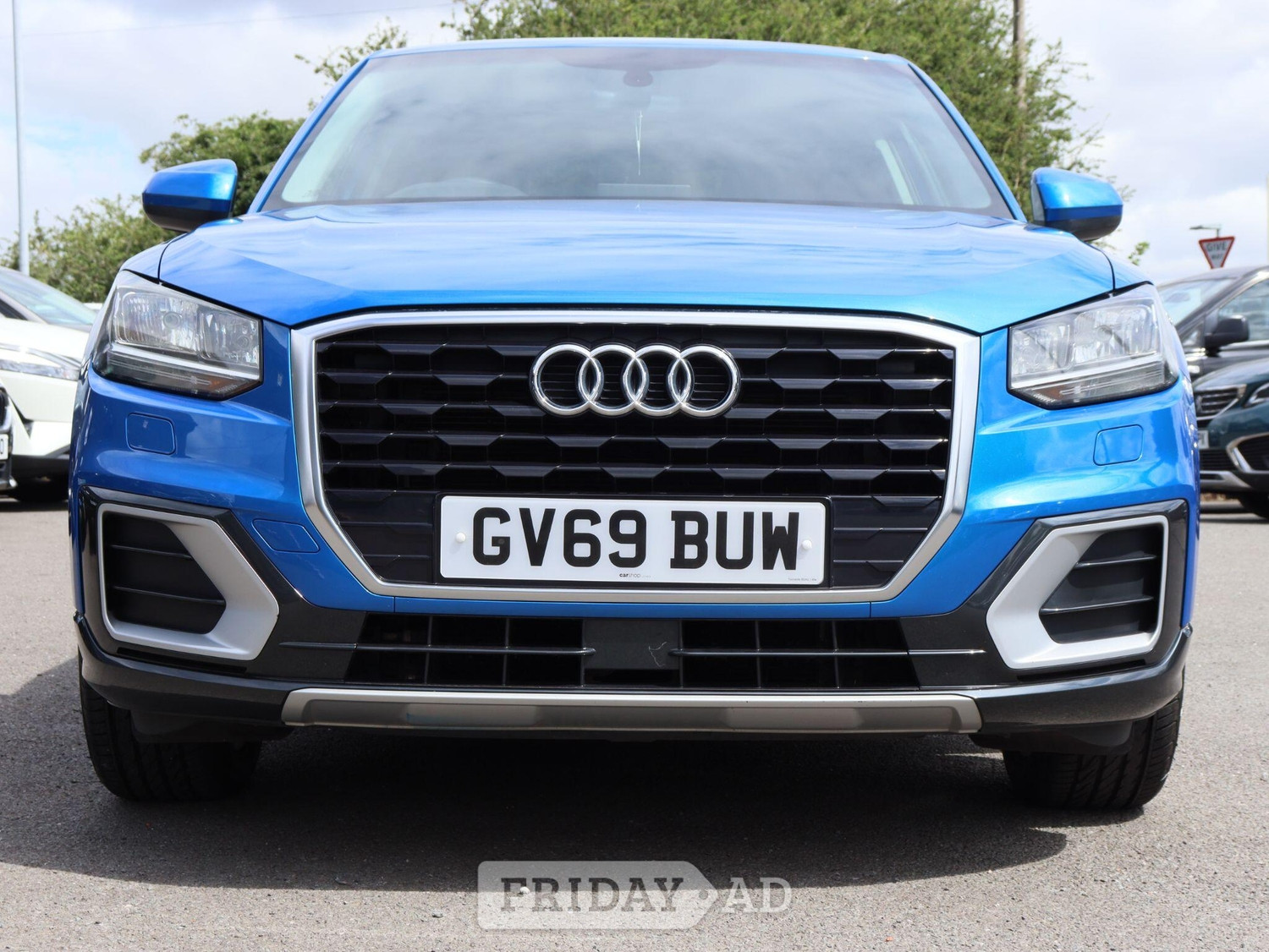 [ berth ]Audi Q2