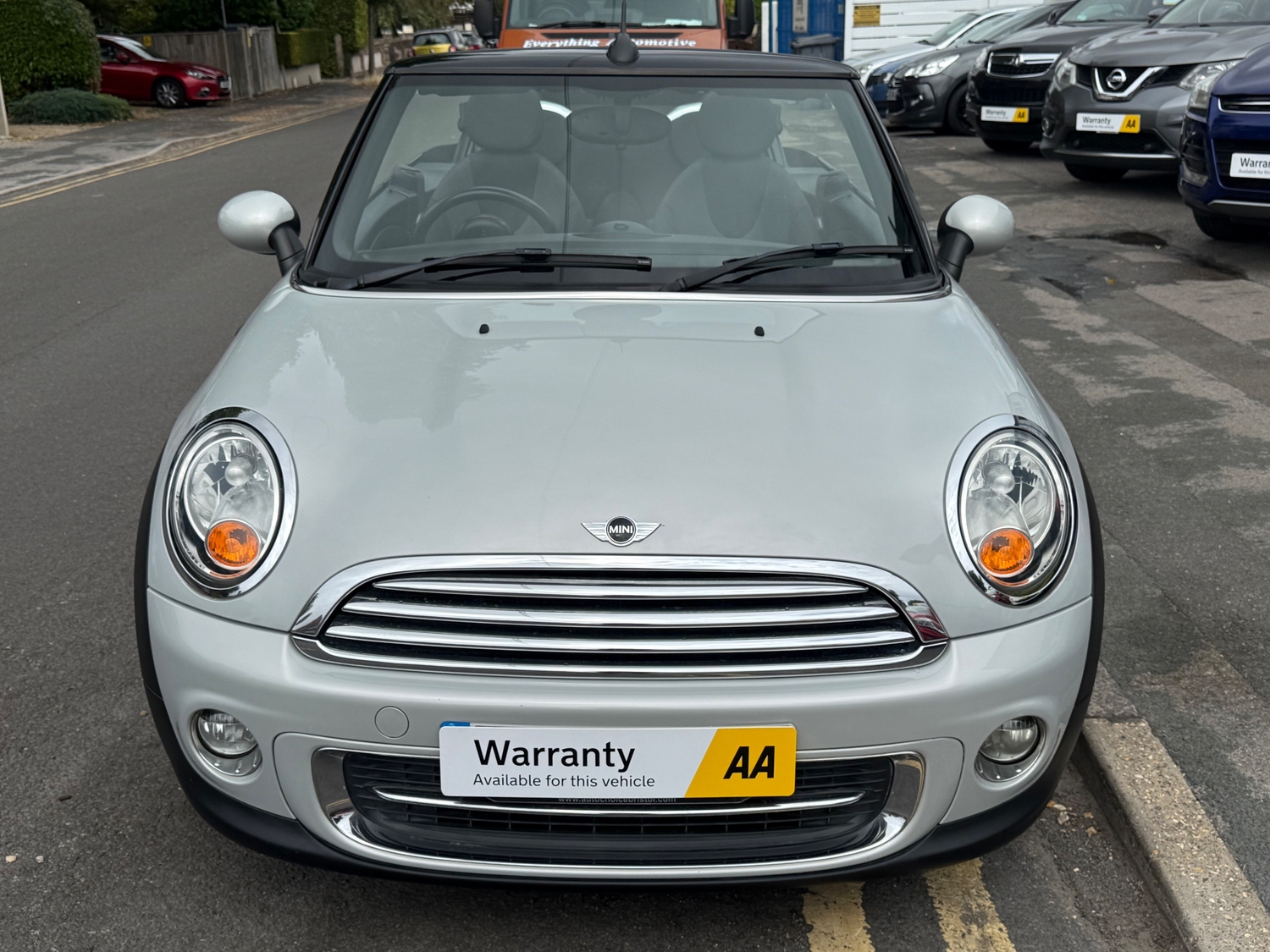 Mini Convertible 2013 - Cars