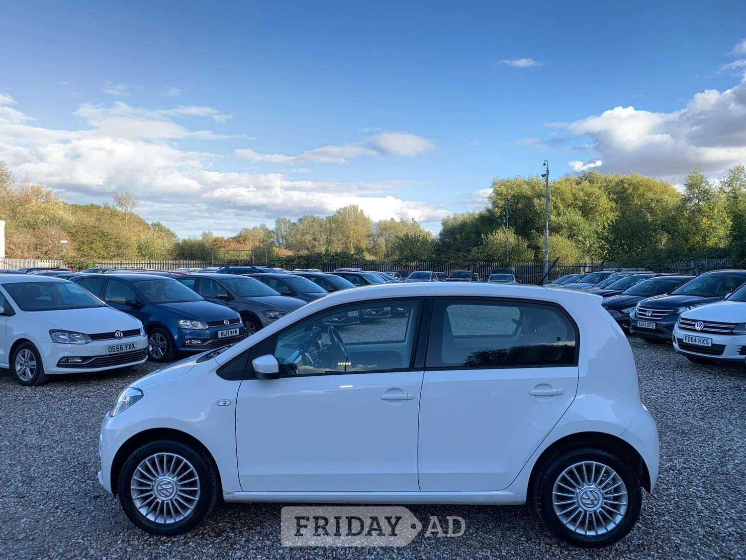 Volkswagen UP! 2013 - Cars in Swindon