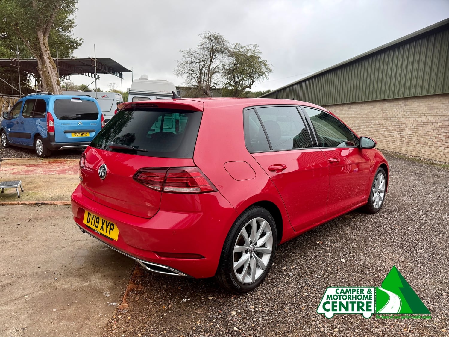 Volkswagen Golf 2019 - Cars