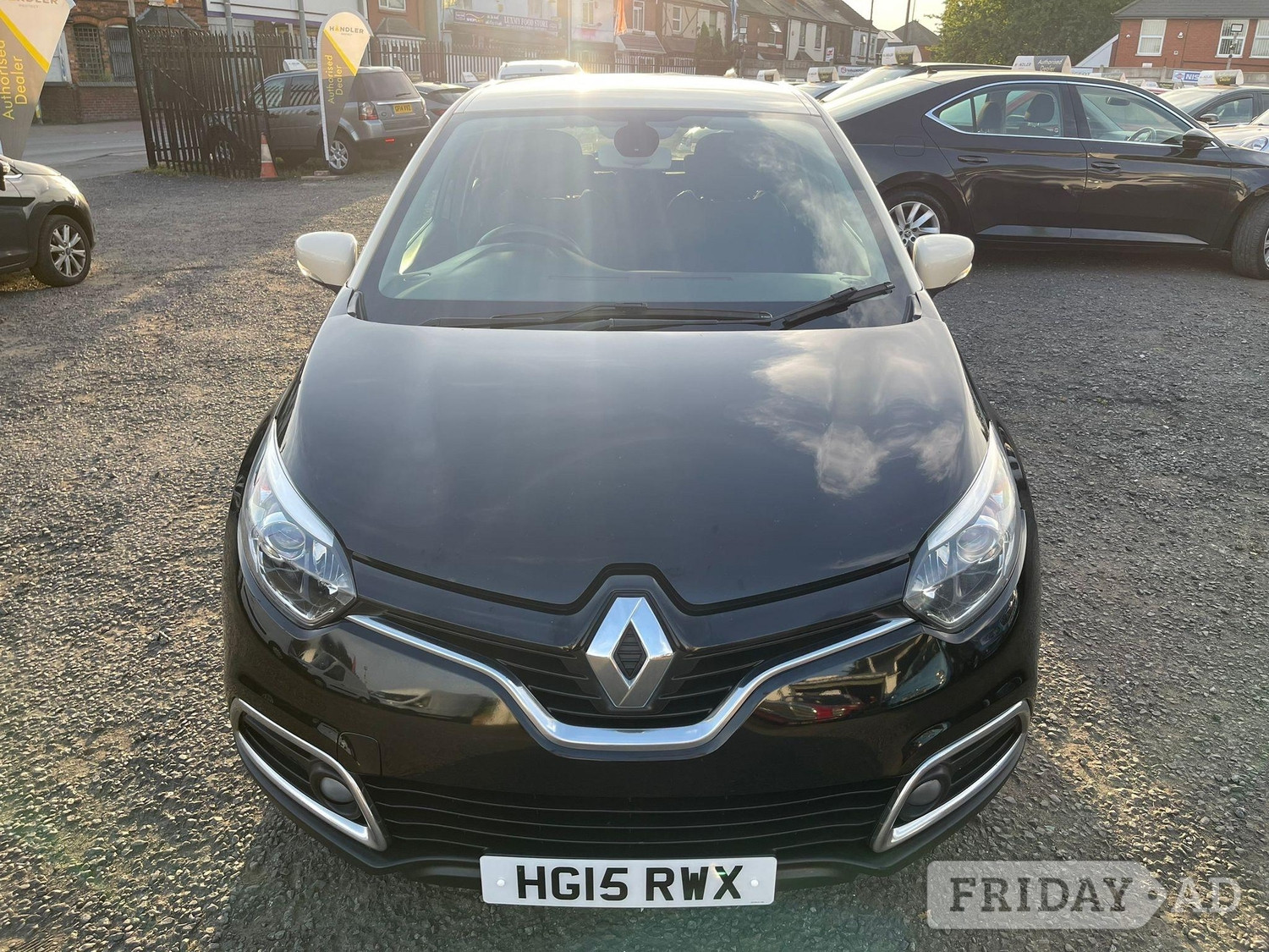 [ berth ]Renault Captur
