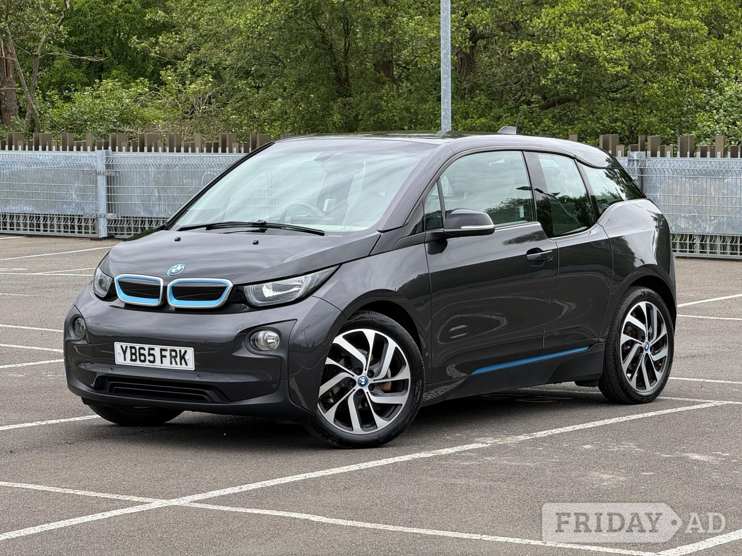 [ berth ]BMW i3