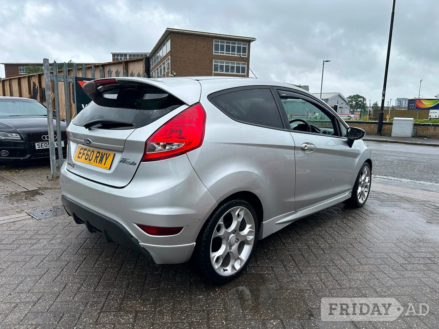 Ford Fiesta 2011 - Cars in Slough