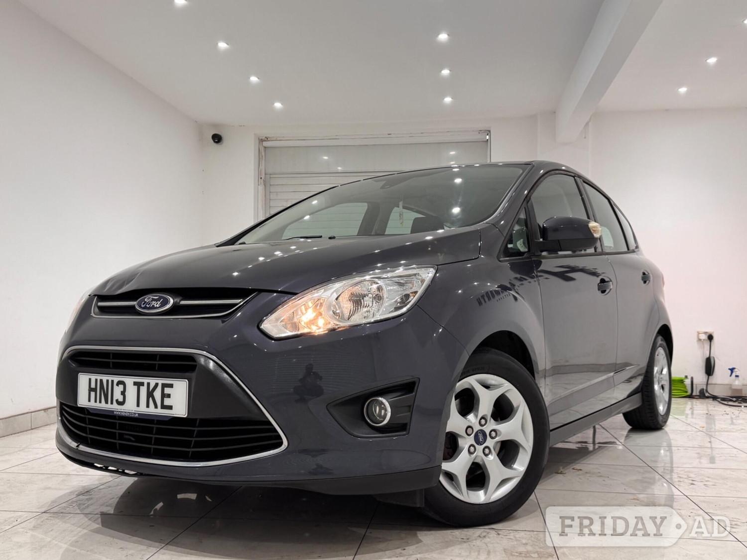 Ford C-MAX 2013 - Cars in Hounslow