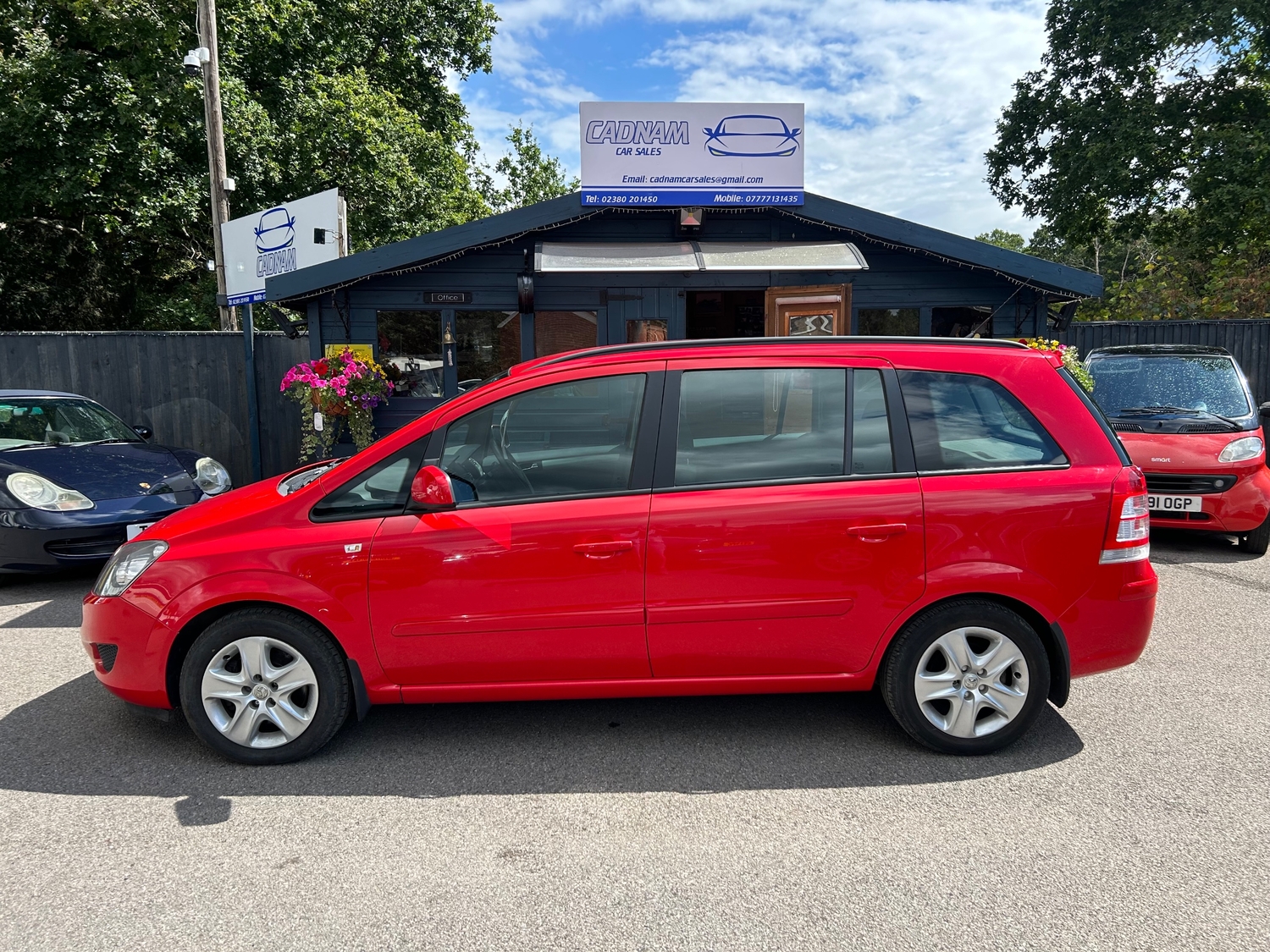 Vauxhall Zafira 2014 - Cars in Southampton