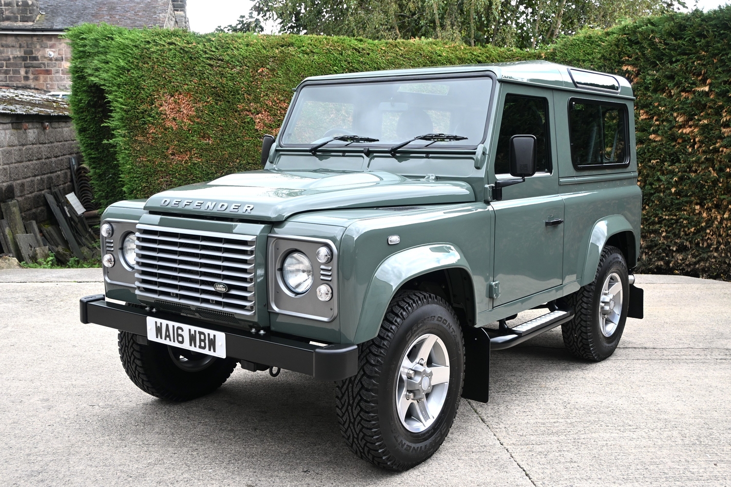 Land Rover Defender 90 Congleton