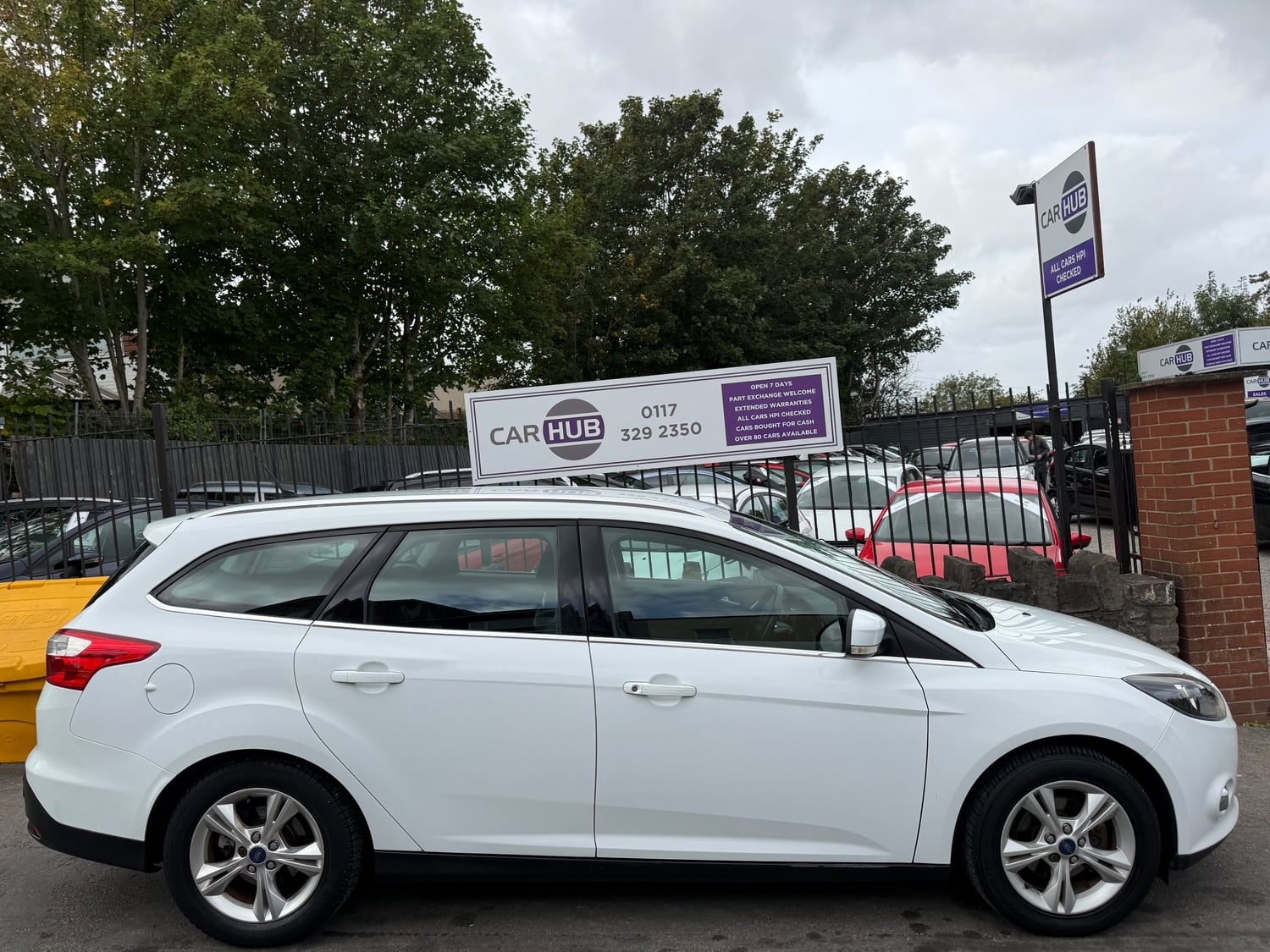 Ford Focus 2012 - Cars
