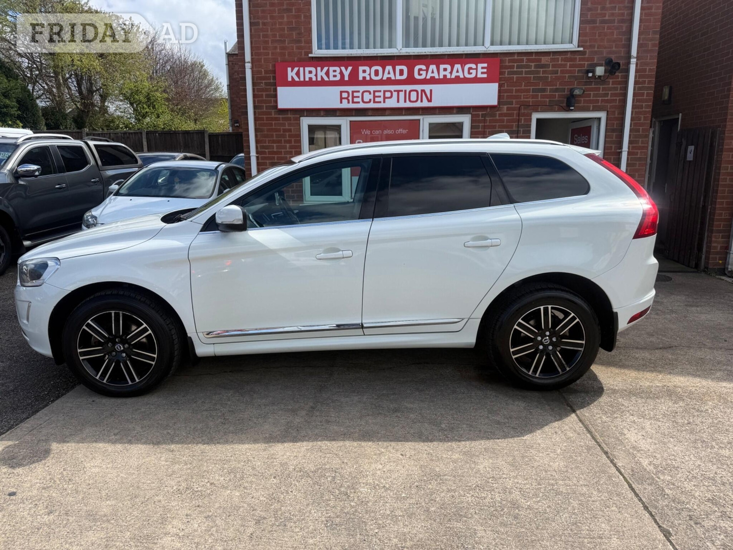 Volvo XC60 2015 - Cars in Nottingham