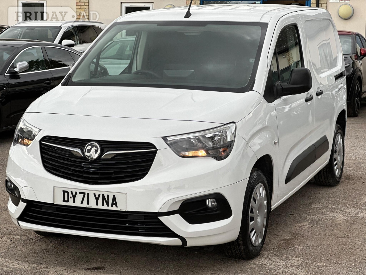 [ berth ]Vauxhall Combo