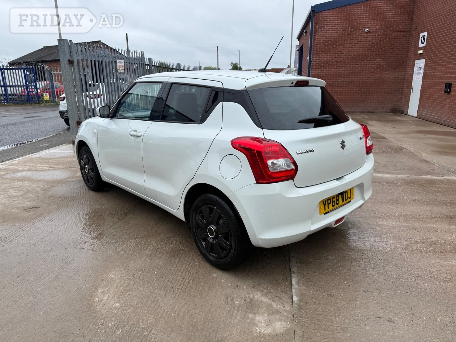Suzuki Swift 2018 - Cars