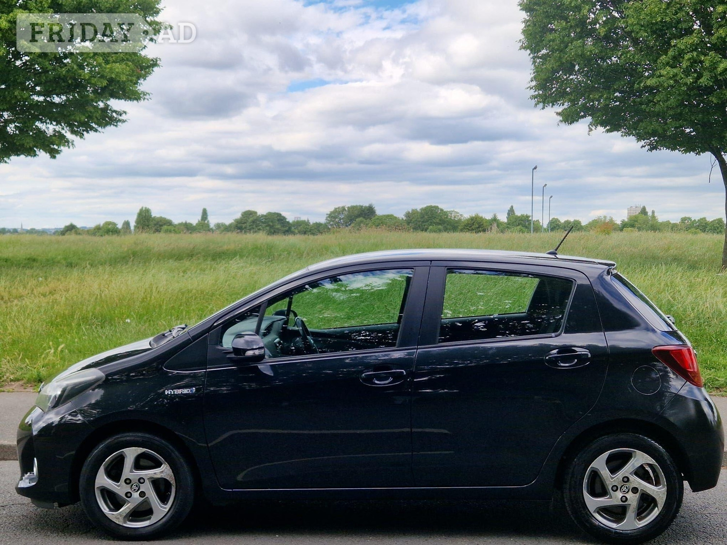 Toyota Yaris 2015 - Cars in Birmingham