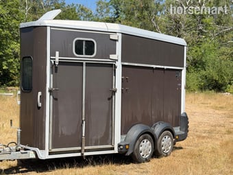 Ifor Williams HB511  Horse Trailer