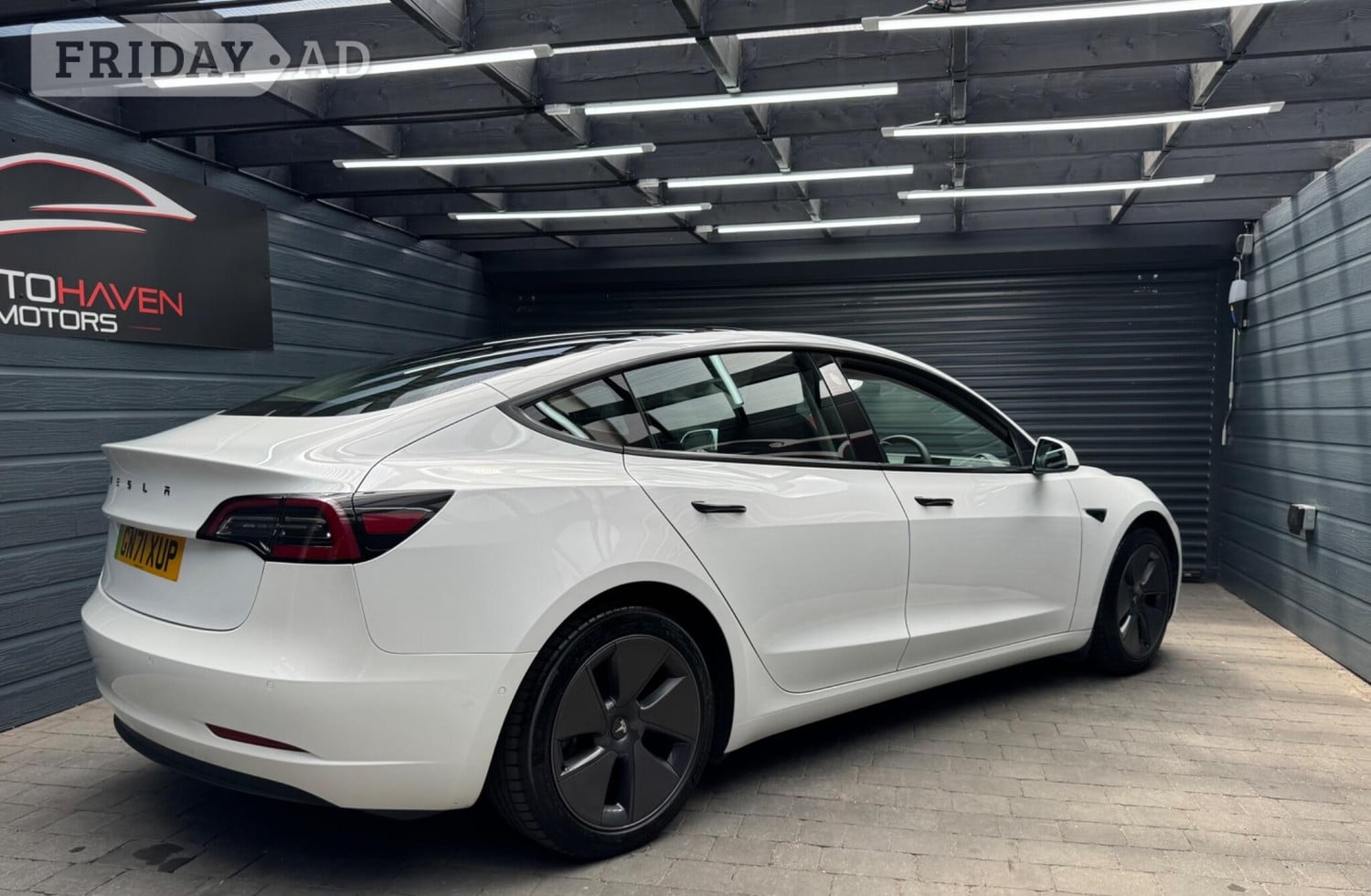 Tesla Model 3 2021 - Cars