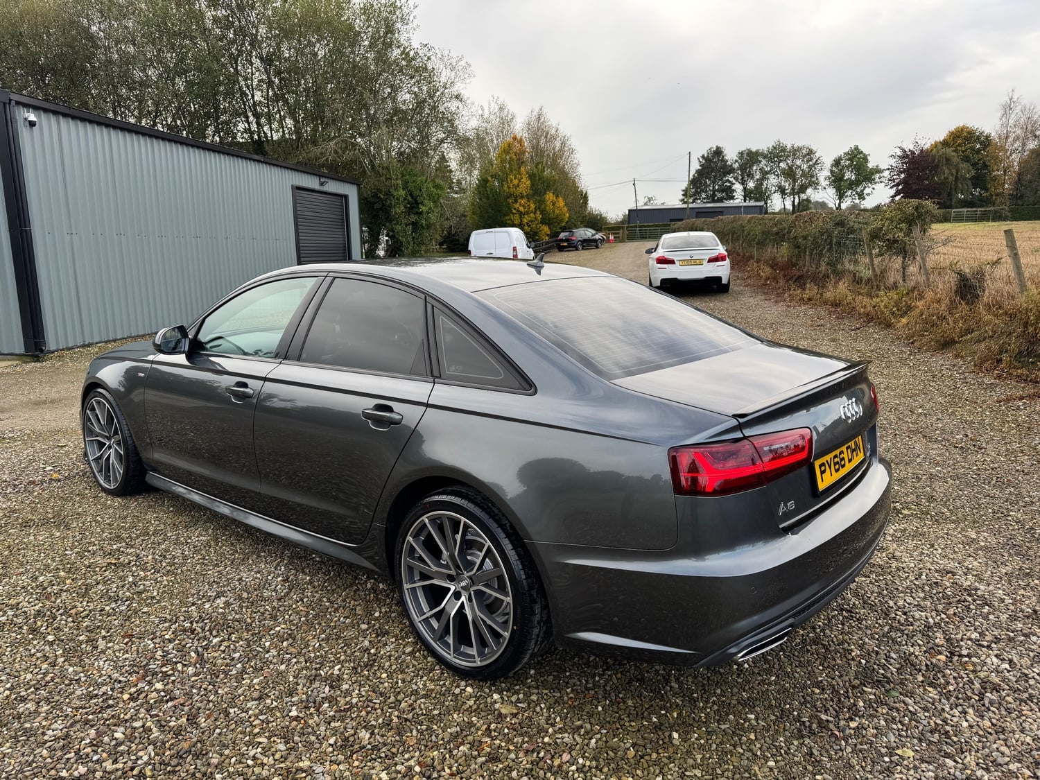 [ berth ]Audi A6 Saloon