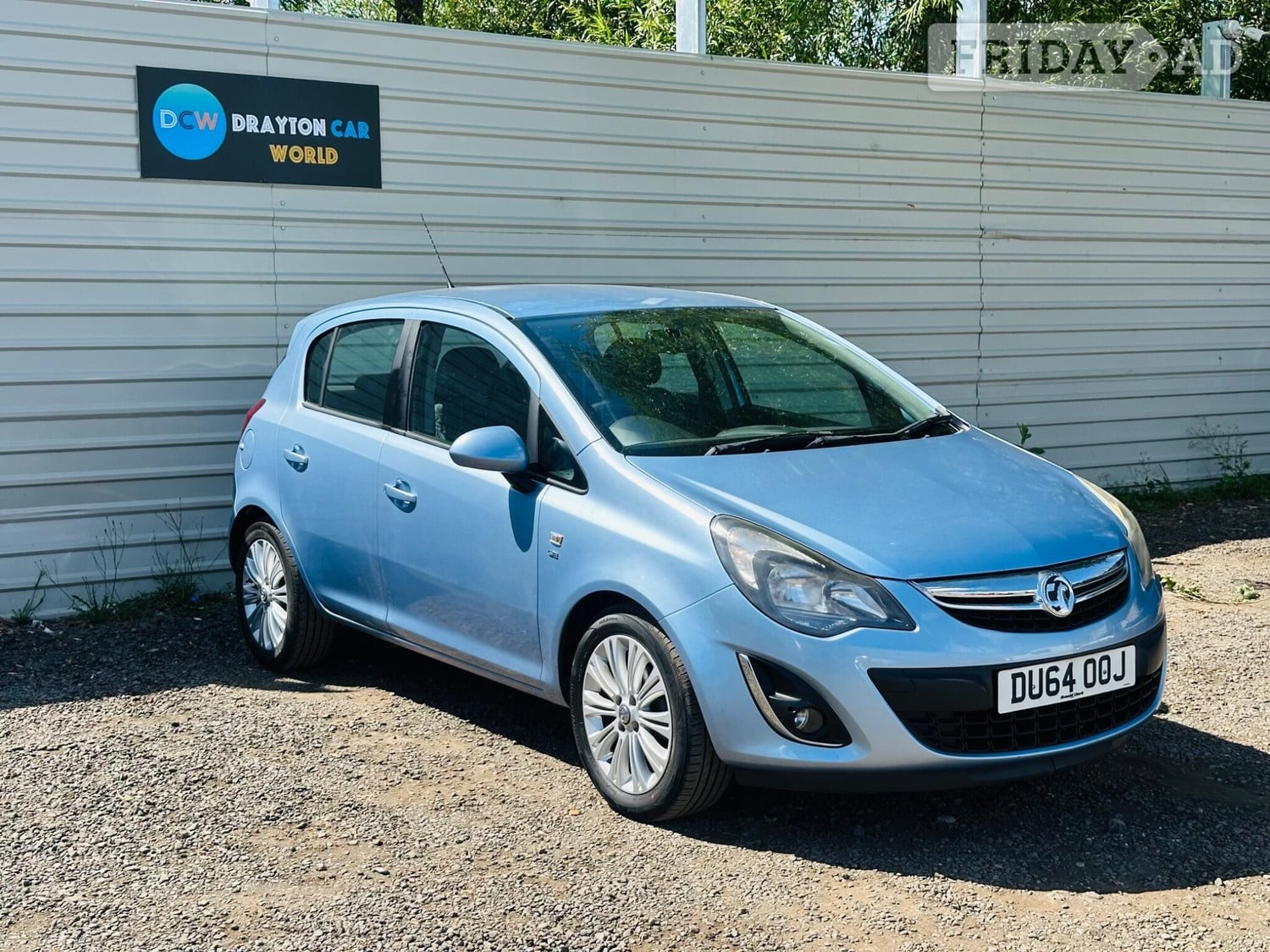 Vauxhall Corsa 2014 - Cars in Hillingdon