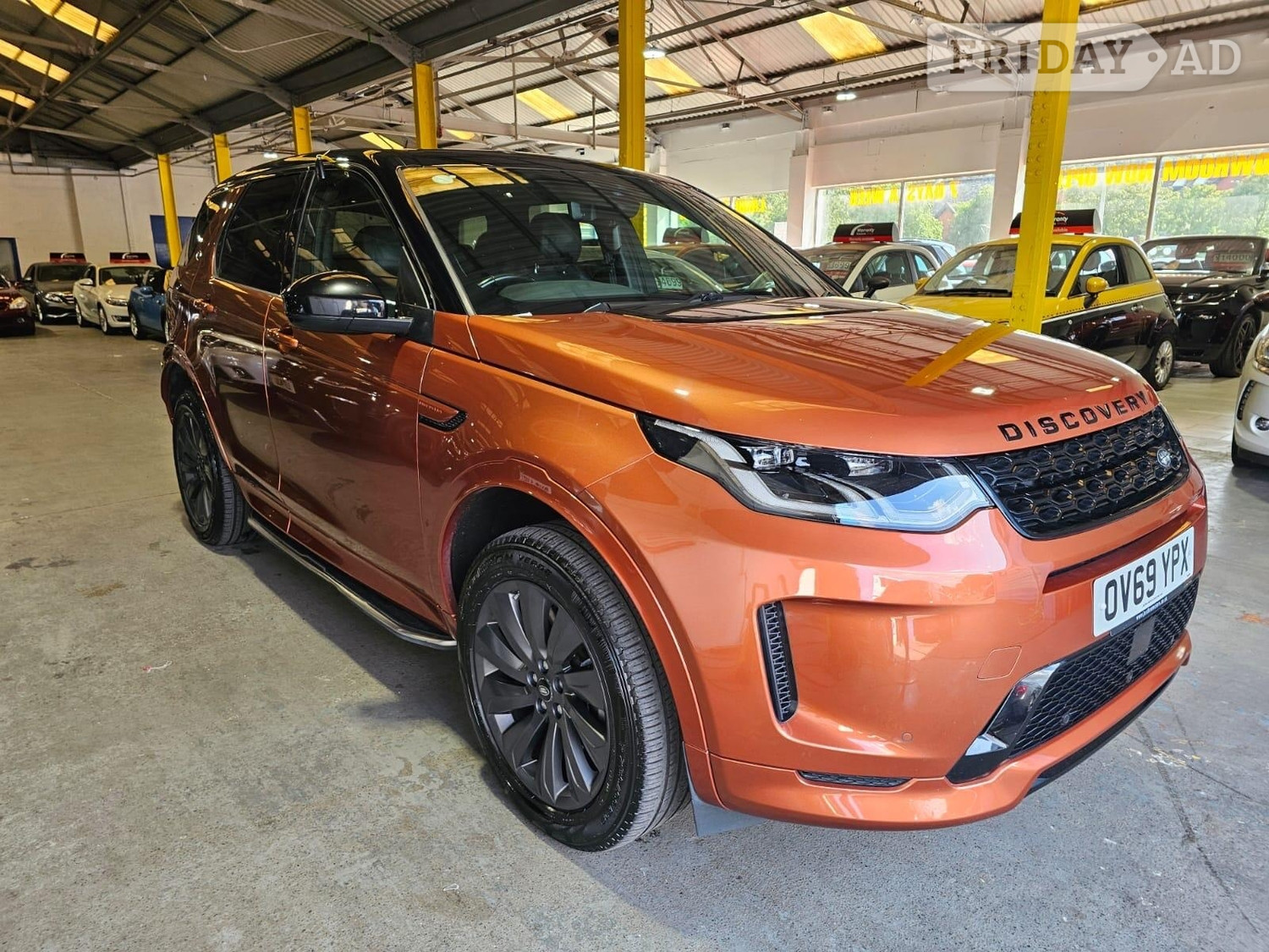 Land Rover Discovery Sport 2020 in Pontypridd
