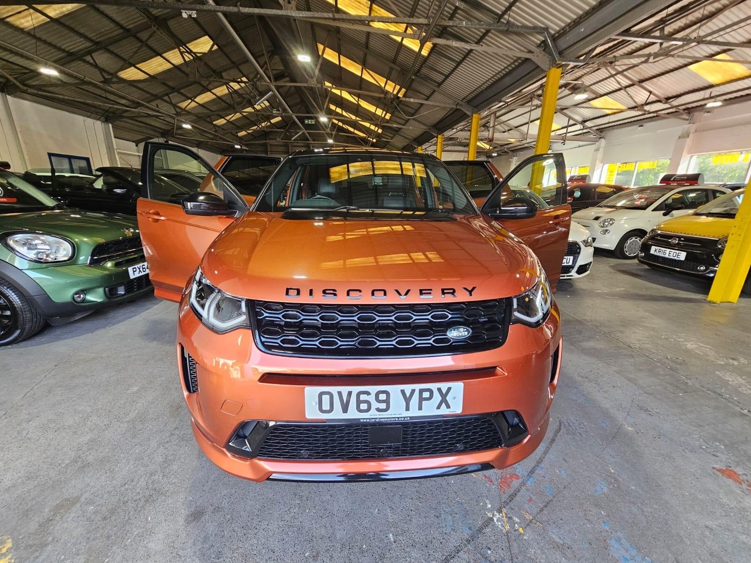 Land Rover Discovery Sport 2020 - Cars