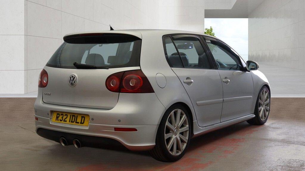 Volkswagen Golf 2009 - Cars in Windsor