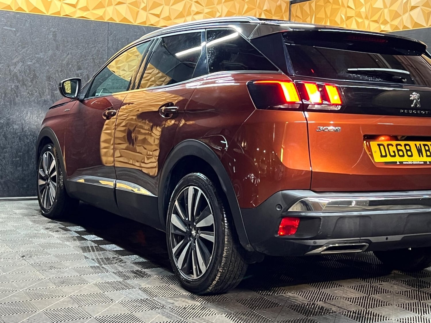 Peugeot 3008 2018 - Cars in Halifax