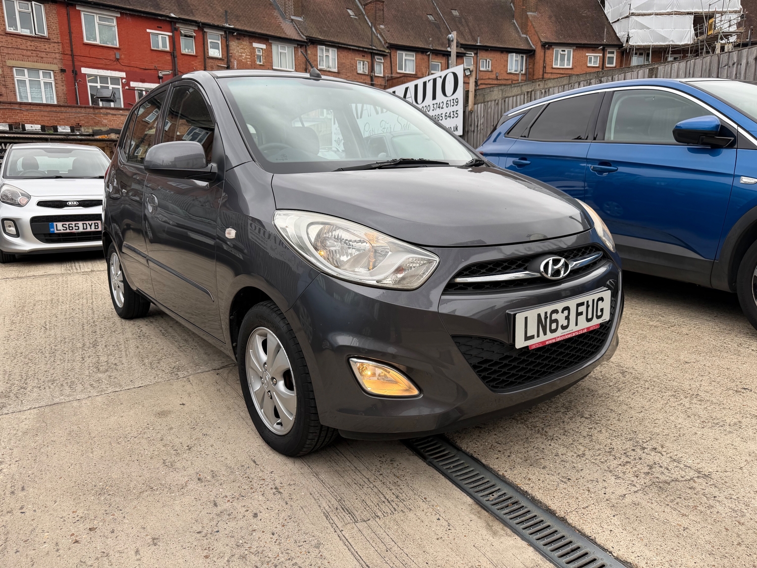 Hyundai i10 2013 - Cars