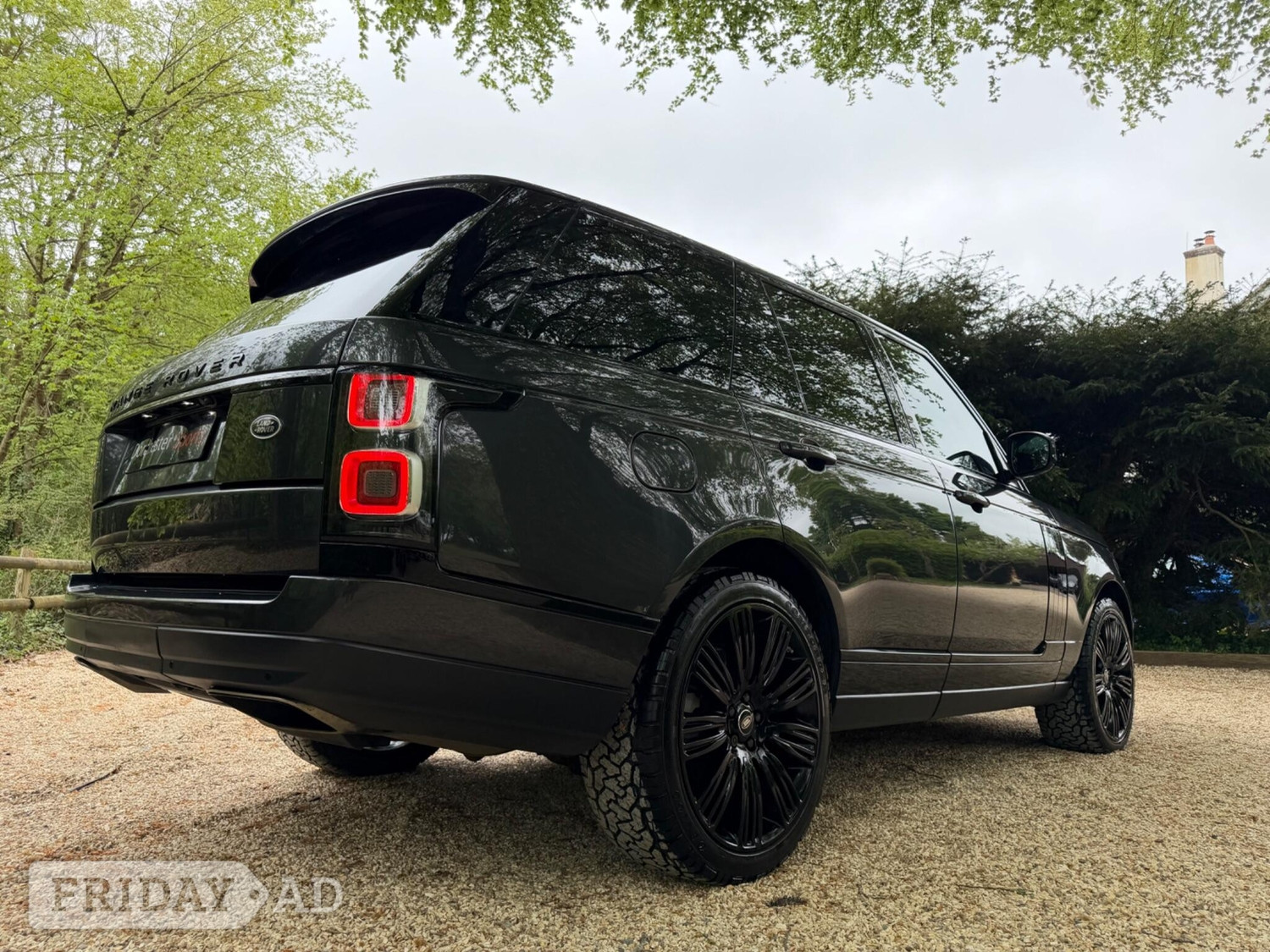 Land Rover Range Rover 2020 - Cars