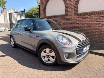 Mini Hatch 2015