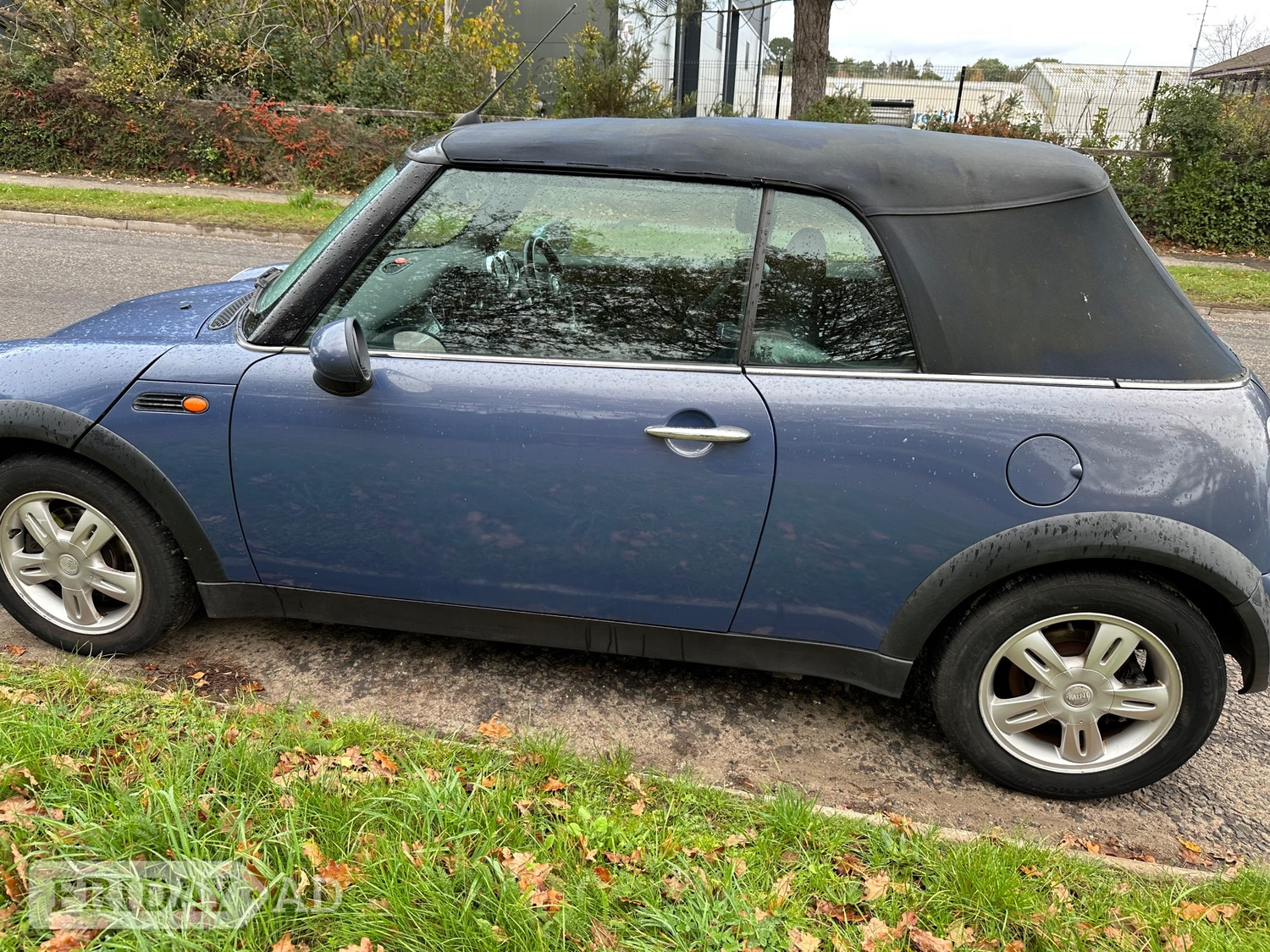Mini Convertible 2005 - Cars