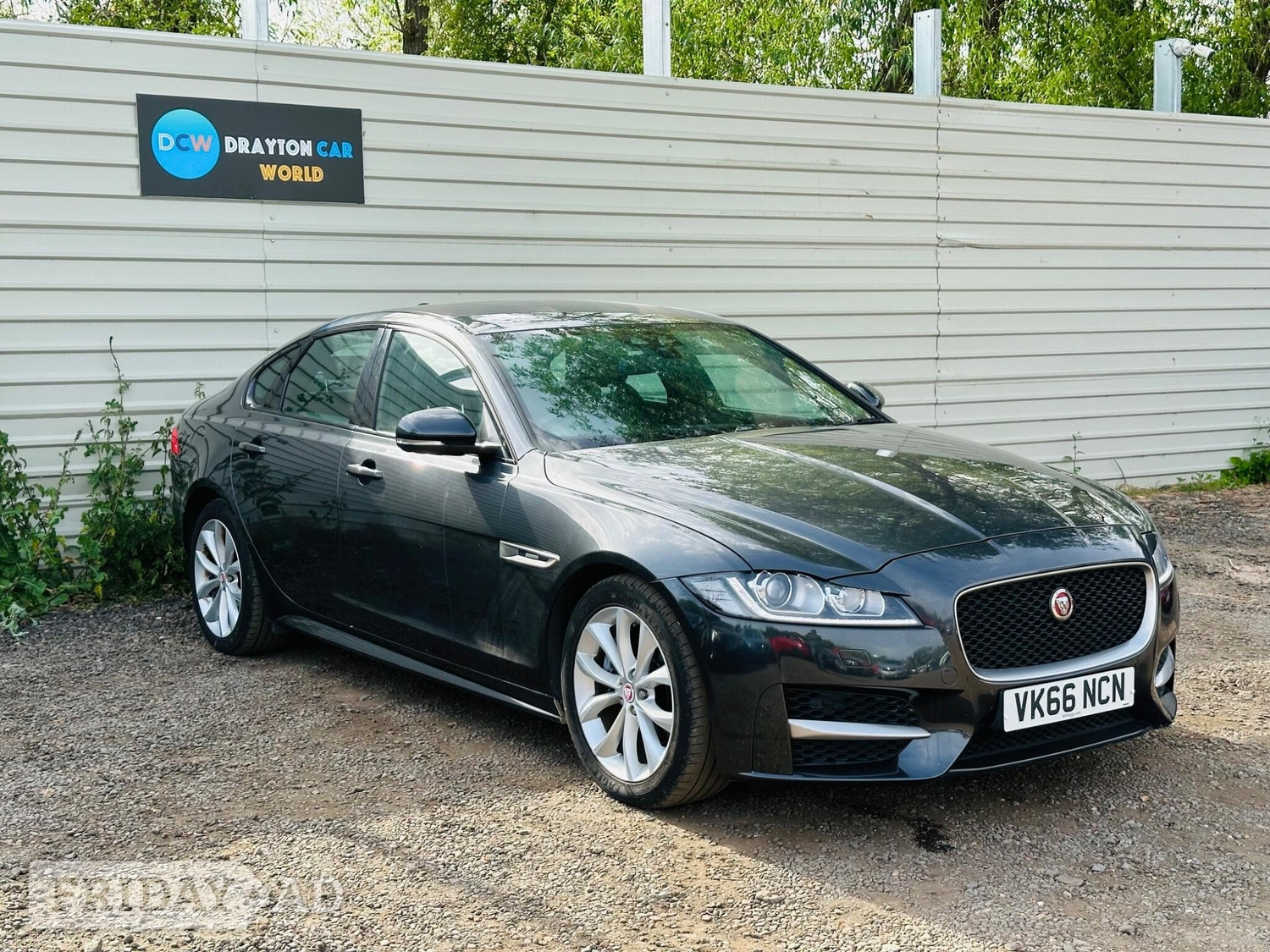 Jaguar XF 2016 - Cars in Hillingdon