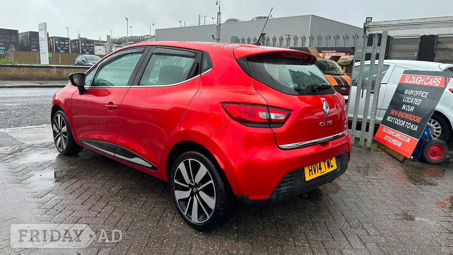 [ berth ]Renault Clio