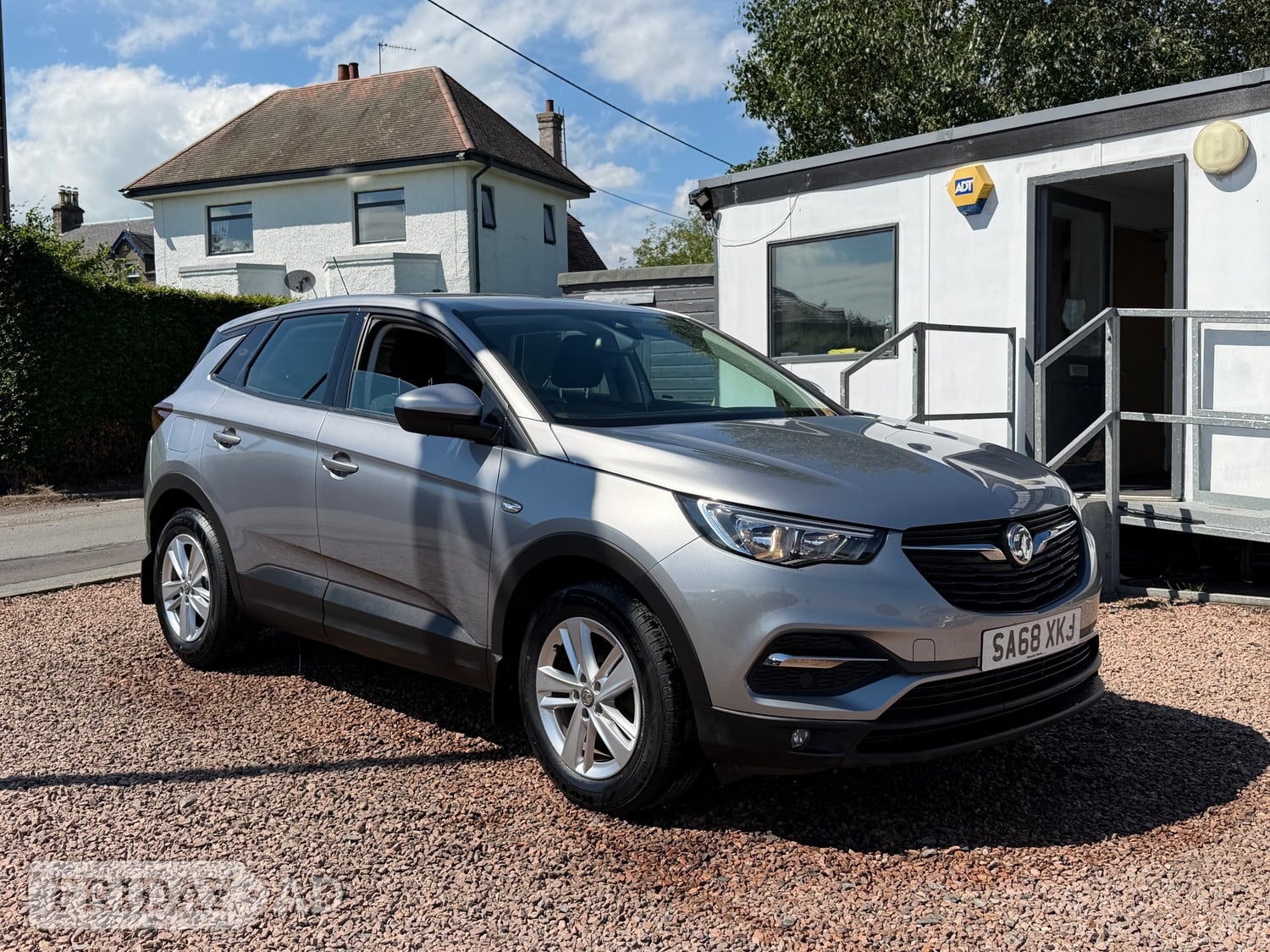 [ berth ]Vauxhall Grandland X