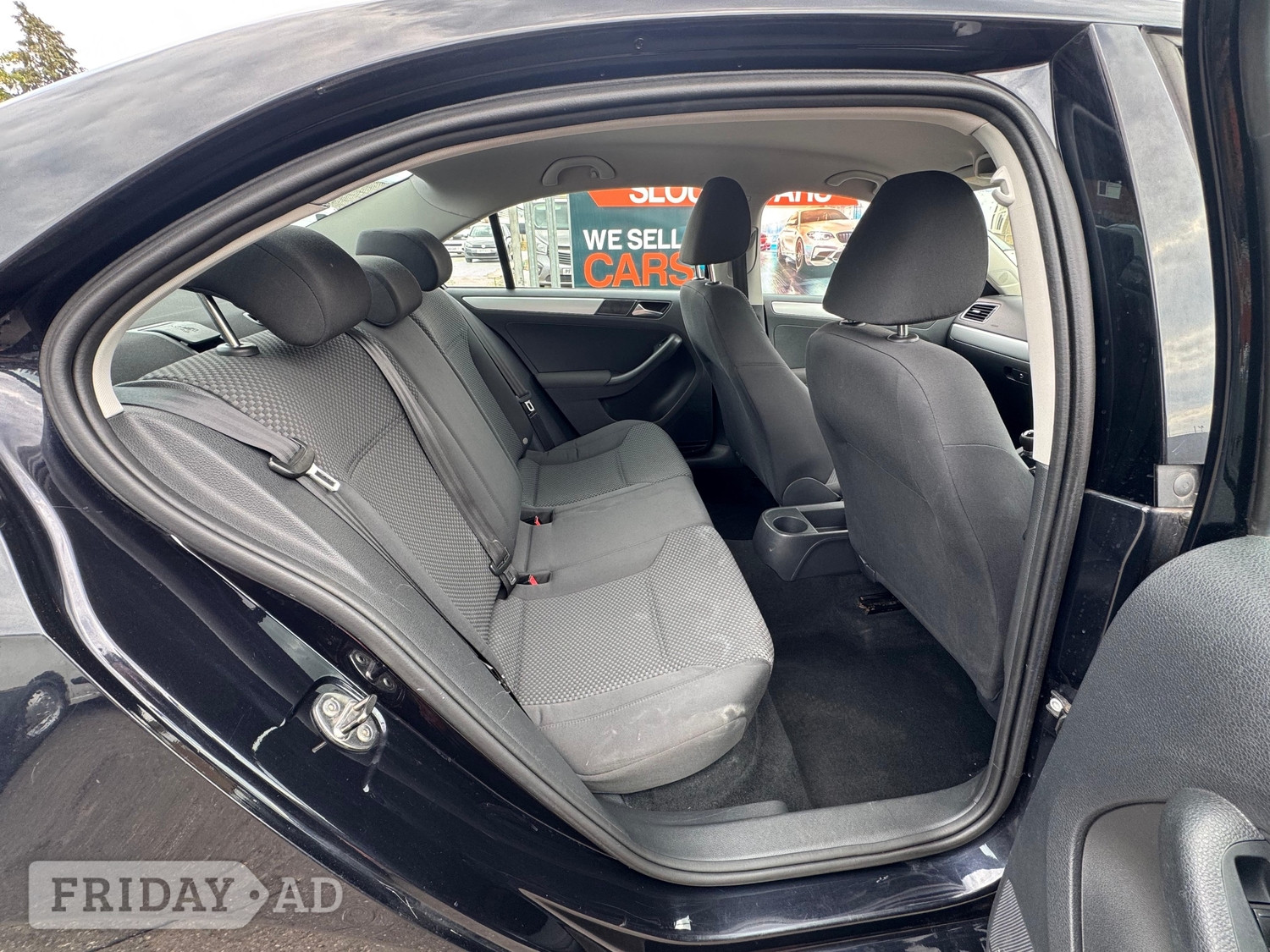 Volkswagen Jetta 2011 - Cars