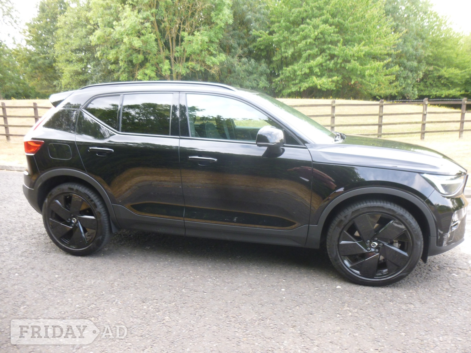 [ berth ]Volvo XC40