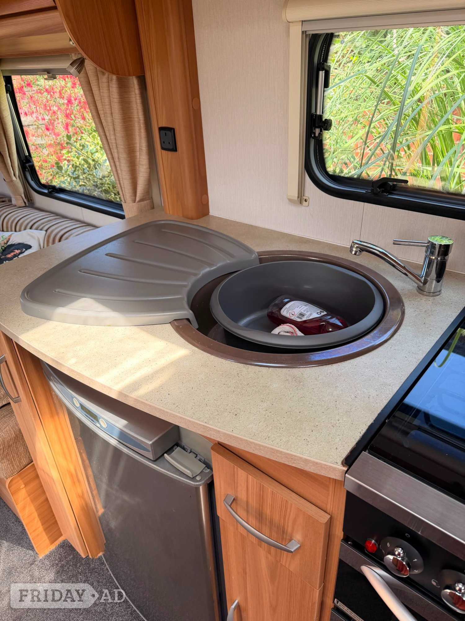 [ berth ]Lunar Lexon 450