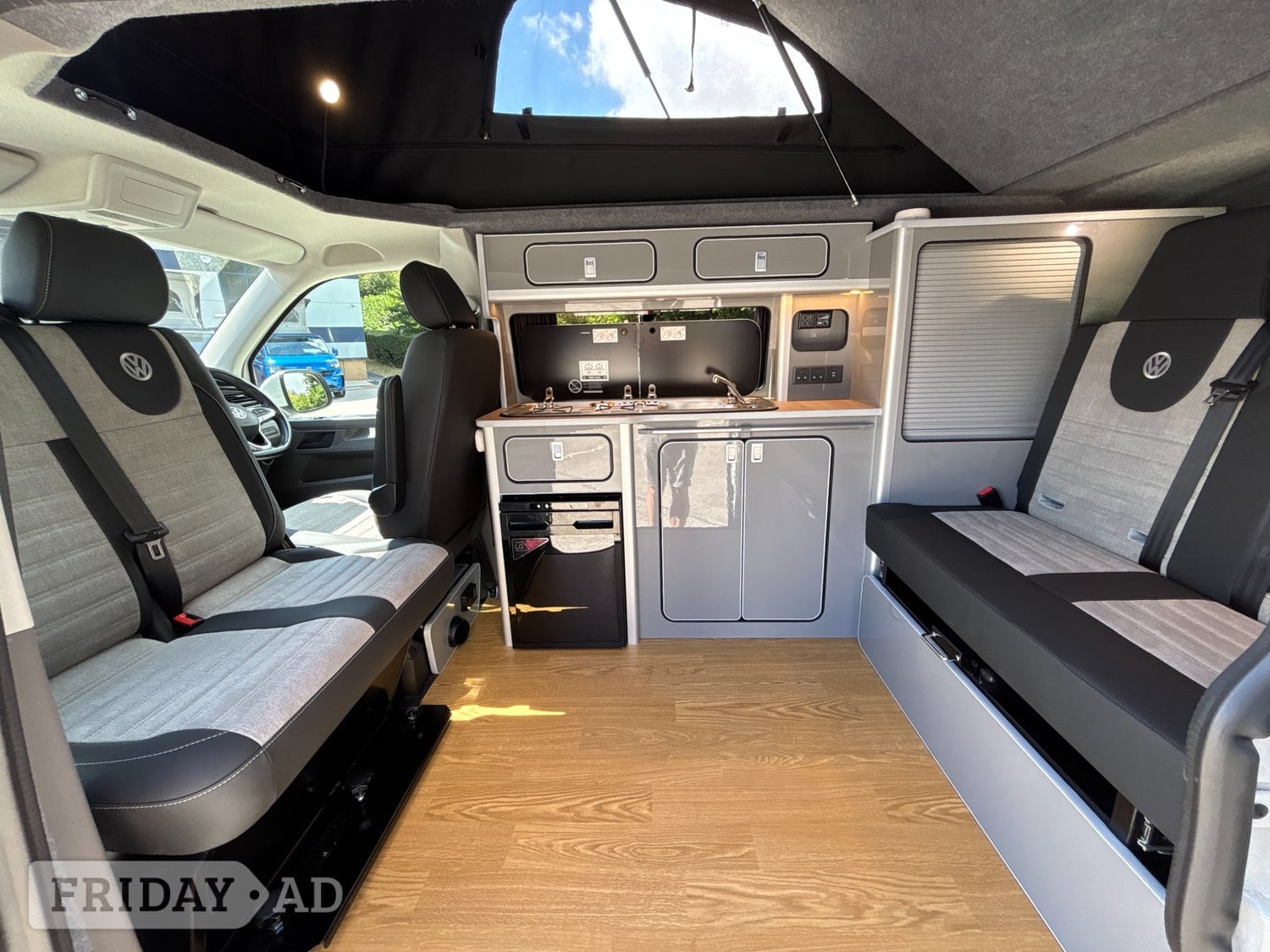 Volkswagen Transporter T32 2023 - Motorhomes & Caravans in Paignton