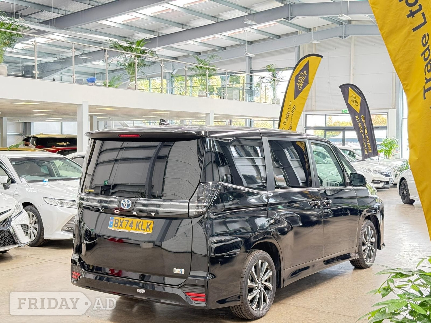 [ berth ]Toyota Voxy