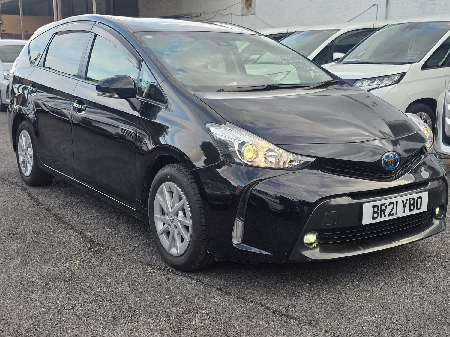 [ berth ]Toyota Prius+