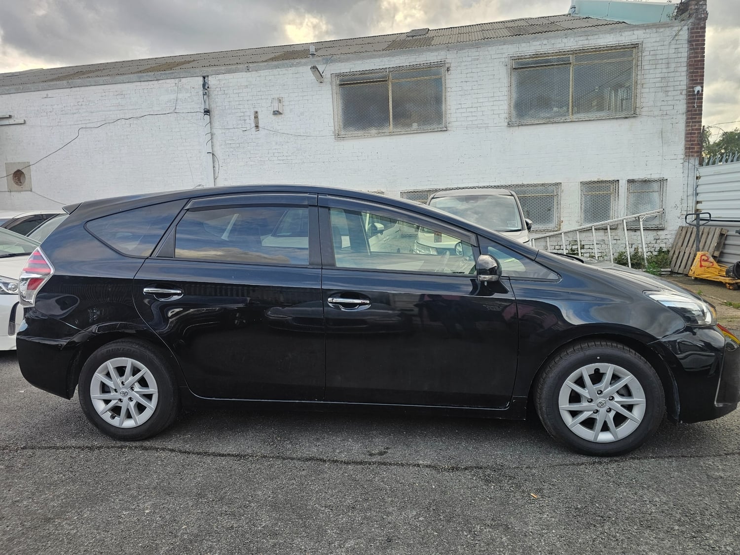 Toyota Prius+ 2021 - Cars in Coventry