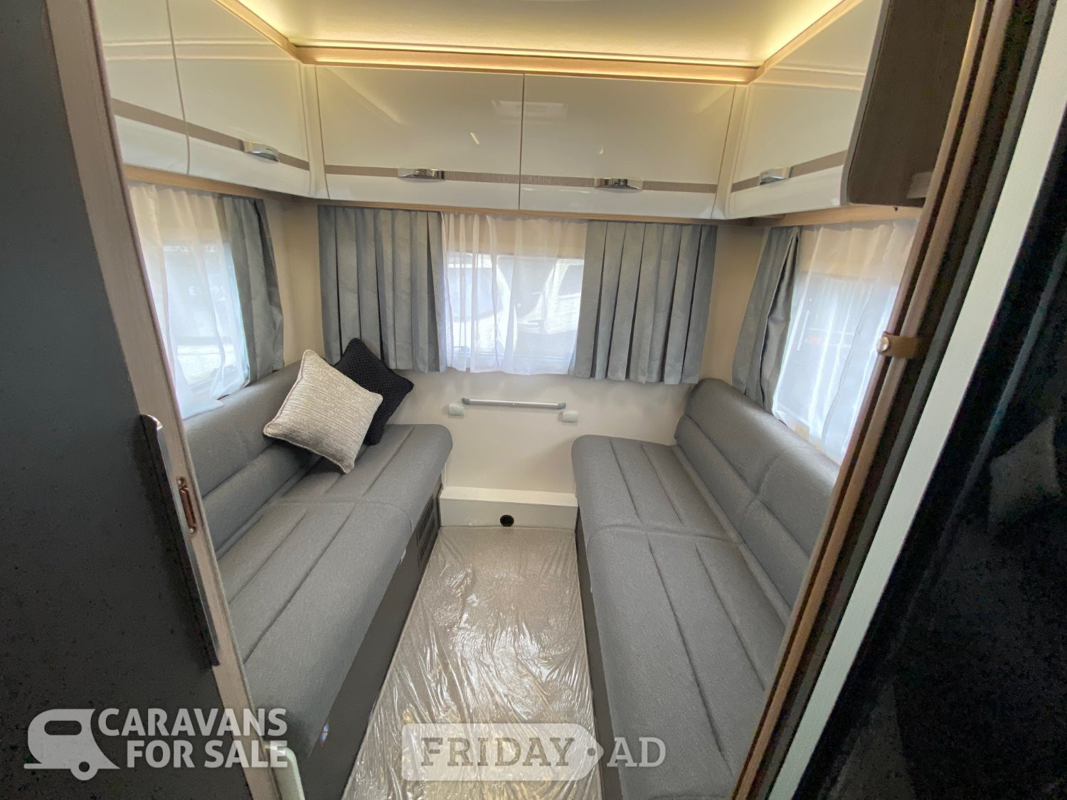 Swift Voyager 475 2026 for sale - Motorhomes & Caravans in Royston