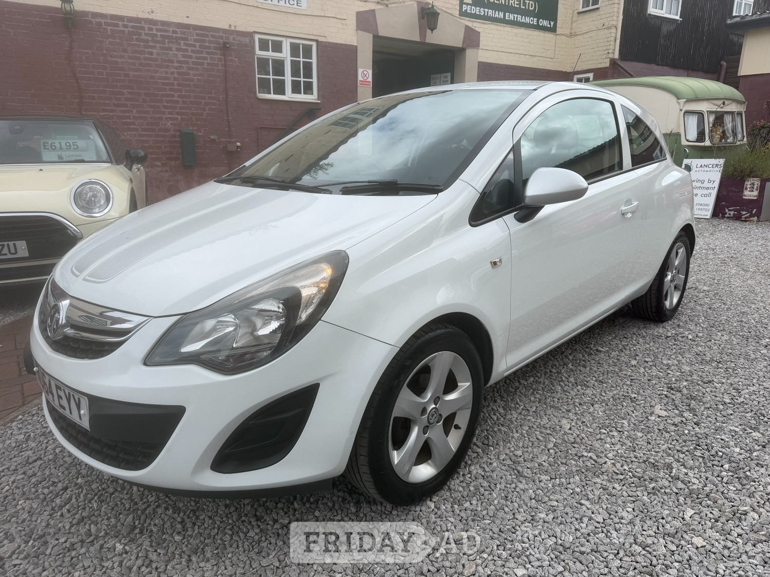 Vauxhall Corsa 2014 - Cars in Stafford